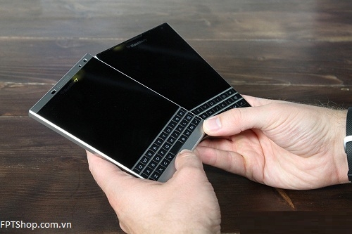 Blackberry_Passport_silver_thach_thuc_iPhone_6S