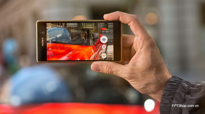 Bộ đôi camera ấn tượng