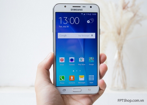 Samsung Galaxy J5 và J7