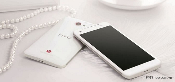 HTC Butterfly 2 trang bị cấu hình khủng, mang tính giải trí cao