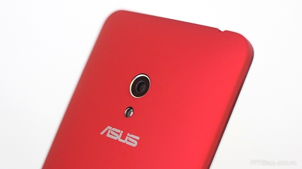 Camera chính đi kèm nhiều tính năng thú vị