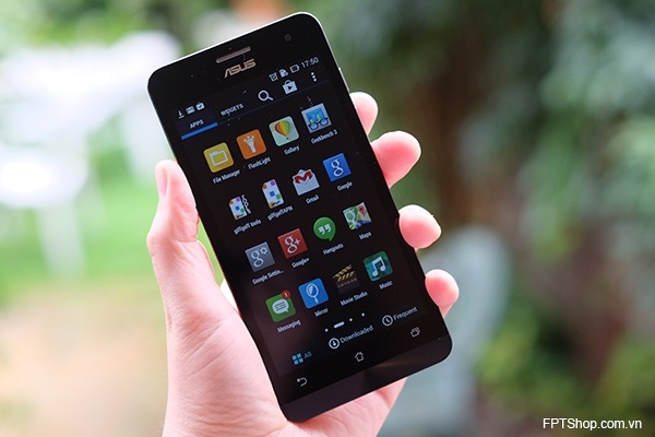 Màn hình hiển thị đẹp với chất lượng tốt trong phân khúc giá