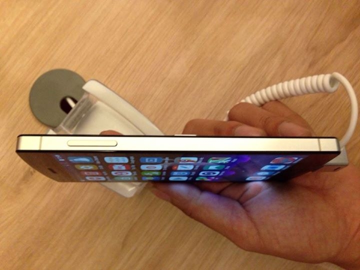 canh-ben-bphone