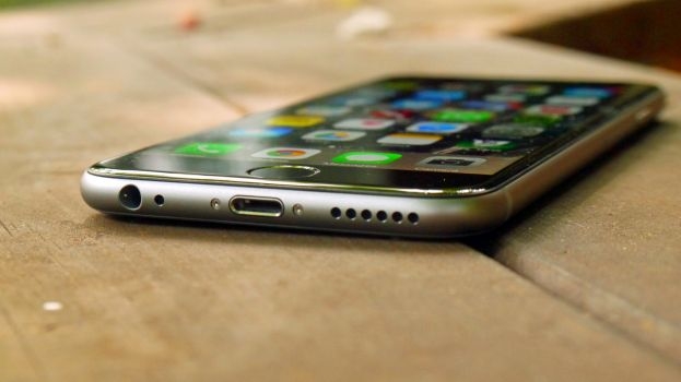 Loa trên iPhone