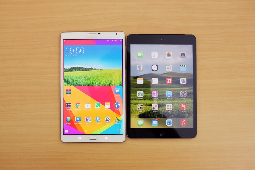 Galaxy Tab S 8.4 và iPad mini