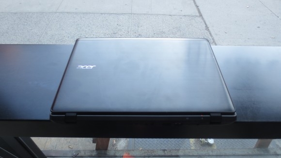 Danh-gia-Acer-Travelmate-B115
