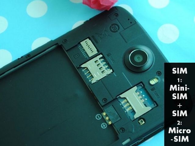 Philips_xenium_i928_2Sim