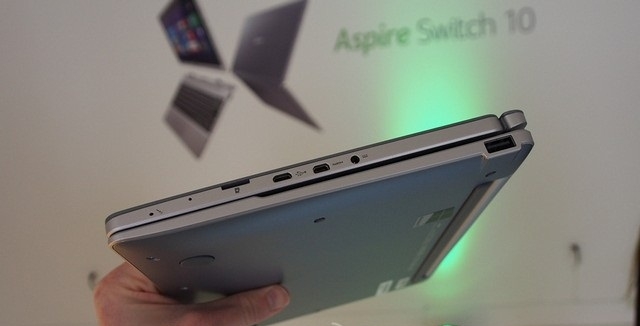 canh-phai-cua-acer-aspire-switch-10