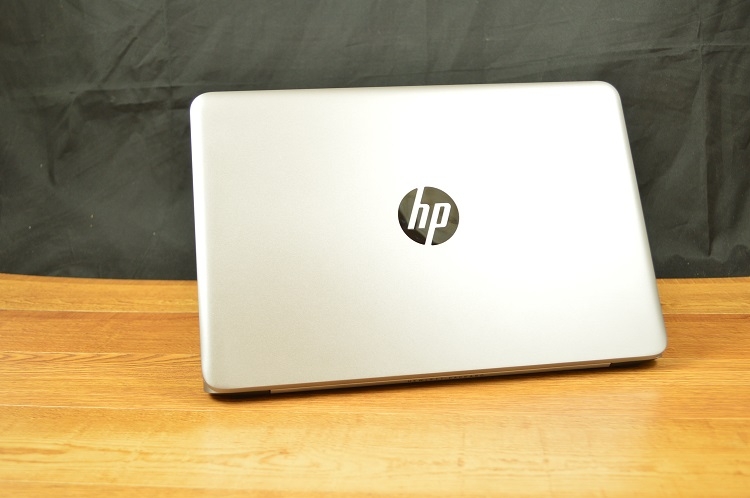 Mặt sau Elitebook 1020