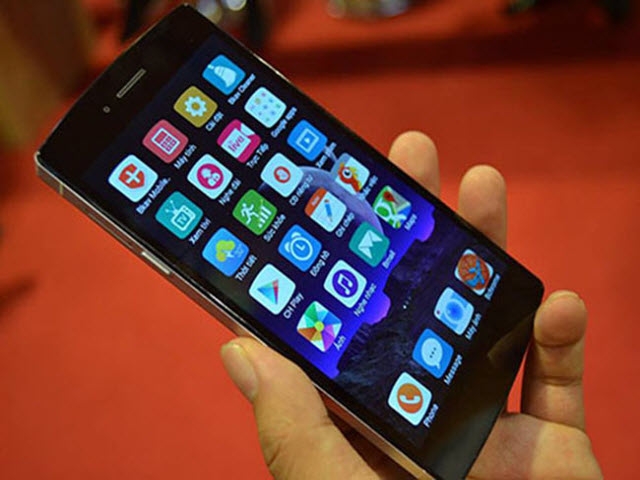 man-hinh-bphone