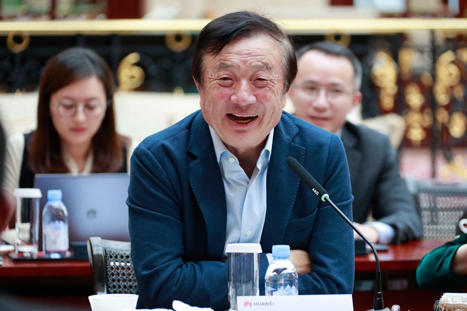 CEO Huawei, Nhậm Chính Phi