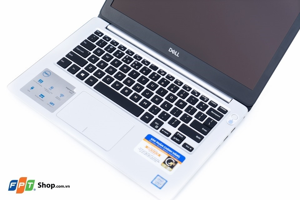 Dell Inspiron N5370: Thiết kế nhỏ gọn - bền bỉ, tập trung cho công việc (ảnh 3) Dell Inspiron N5370: Thiết kế nhỏ gọn - bền bỉ, tập trung cho công việc (ảnh 3)