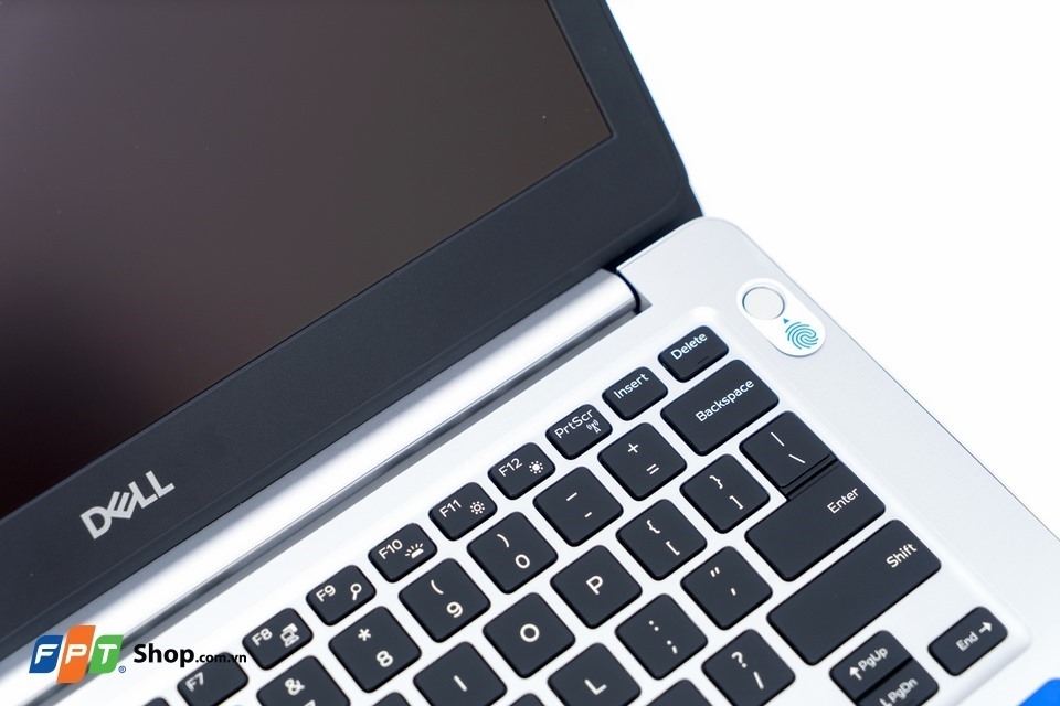 Dell Inspiron N5370: Thiết kế nhỏ gọn - bền bỉ, tập trung cho công việc (ảnh 5) Dell Inspiron N5370: Thiết kế nhỏ gọn - bền bỉ, tập trung cho công việc (ảnh 5)