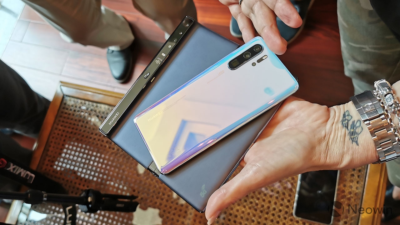 Huawei Mate X 05 Huawei Mate X 05