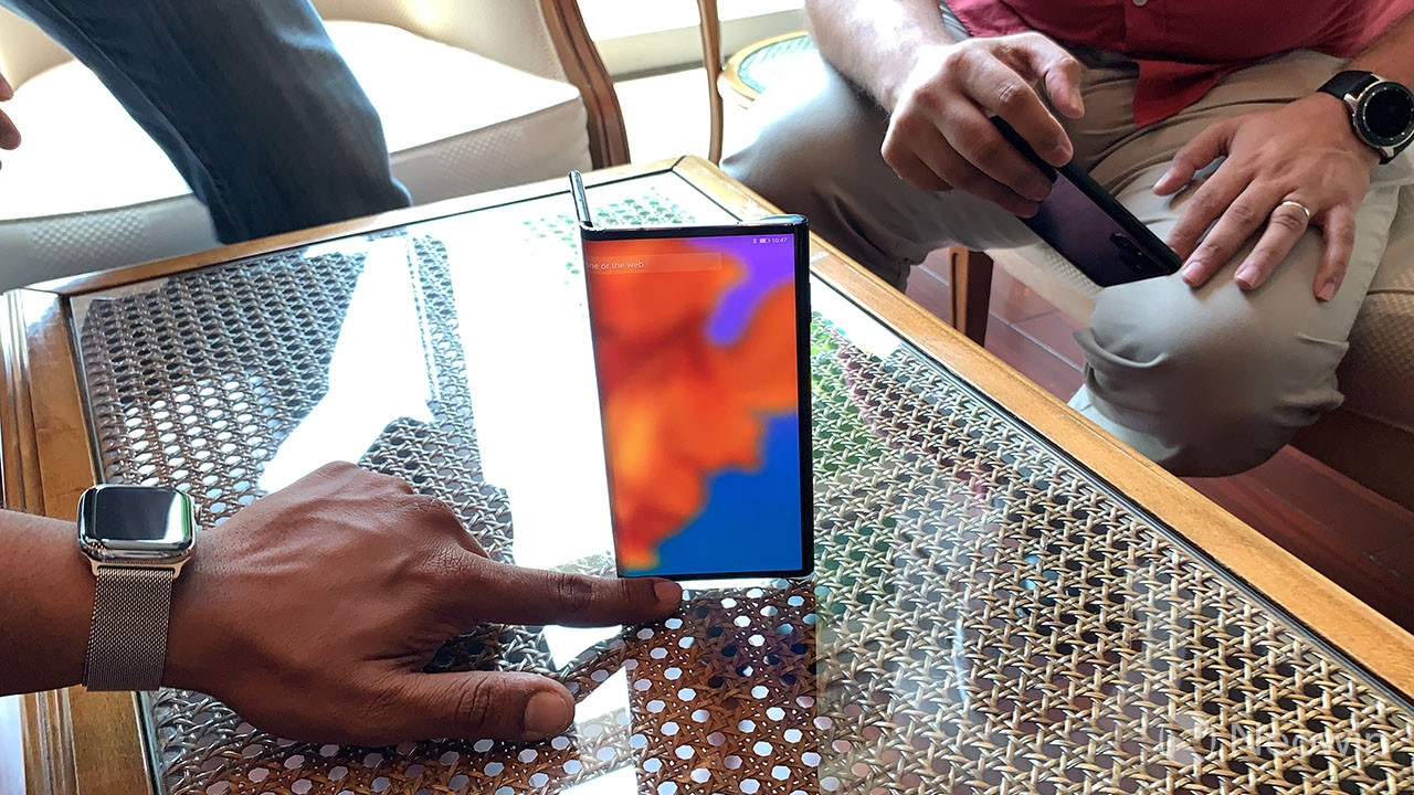 Huawei Mate X 06 Huawei Mate X 06