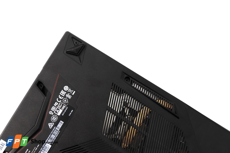 MSI GF63 phiên bản Core i7 thế hệ 9: Chỉ hơn 24 triệu cho “quái vật” cấu hình (ảnh 3)