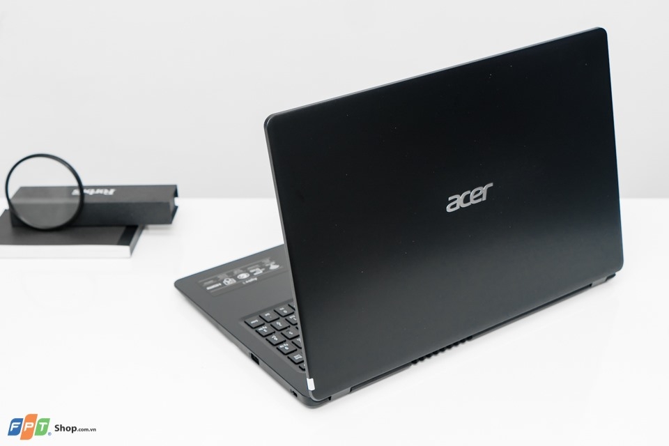 Acer Aspire A315-54K - Xứng danh “Iron Man” của các mẫu laptop trong tầm giá 10 triệu (ảnh 1) Acer Aspire A315-54K - Xứng danh “Iron Man” của các mẫu laptop trong tầm giá 10 triệu (ảnh 1)