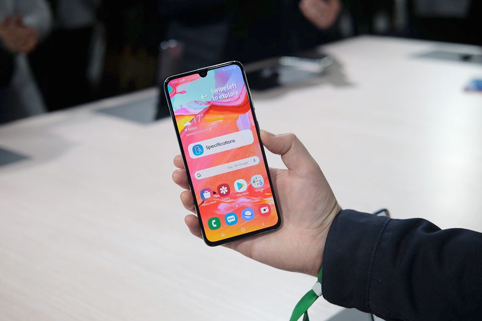 màn hình Samsung A70