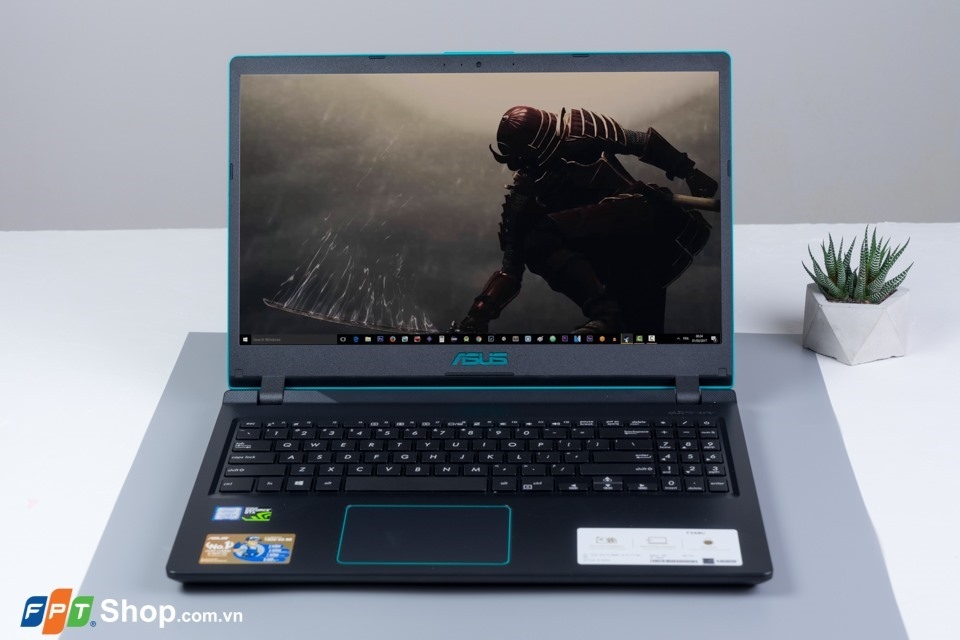ASUS F560UD: Laptop gaming giá mềm với bộ đôi Core i5-8250U và GTX 1050 2GB (ảnh 5)
