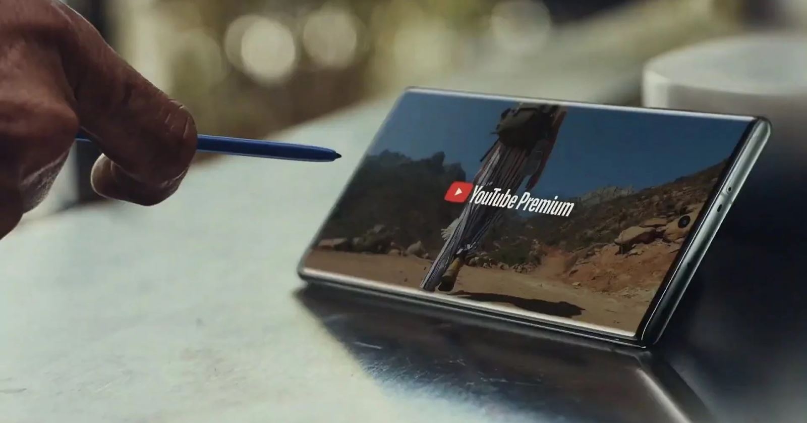 Samsung Galaxy Note 10+ 06