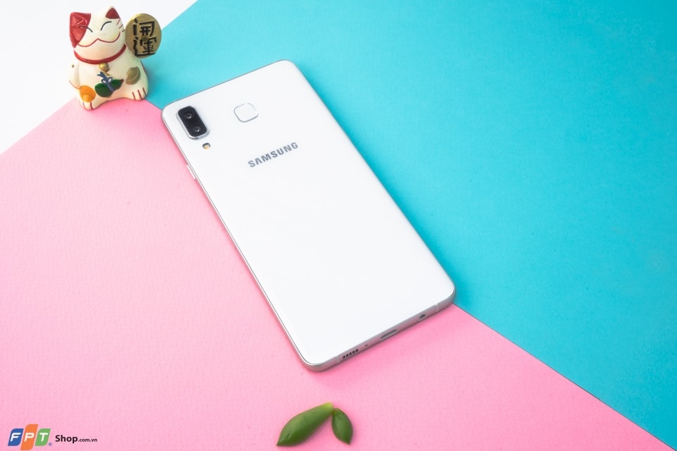 Trải nghiệm smartphone cận cao cấp với mức giá tầm trung cùng Samsung Galaxy A8 Star (ảnh 1) Trải nghiệm smartphone cận cao cấp với mức giá tầm trung cùng Samsung Galaxy A8 Star (ảnh 1)