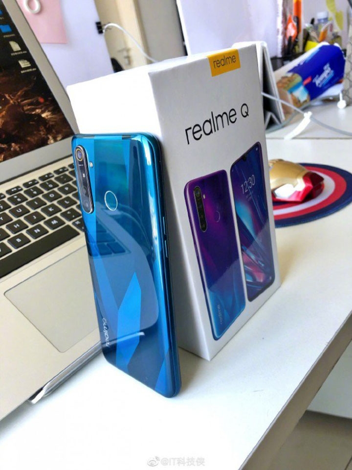Realme Q (ảnh 4) Realme Q (ảnh 4)