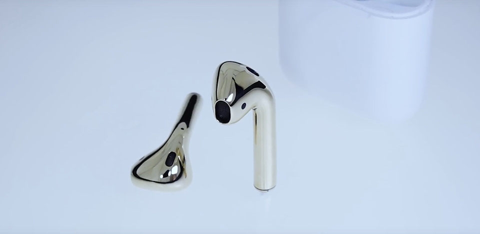 AirPods mạ vàng