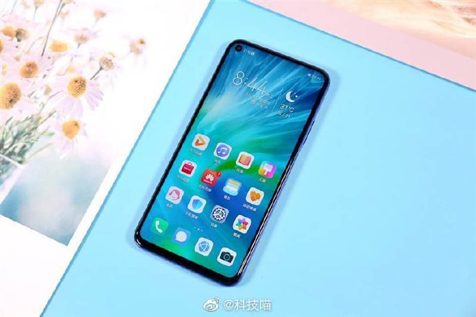 Ảnh thực tế Honor 20S (ảnh 1) Ảnh thực tế Honor 20S (ảnh 1)