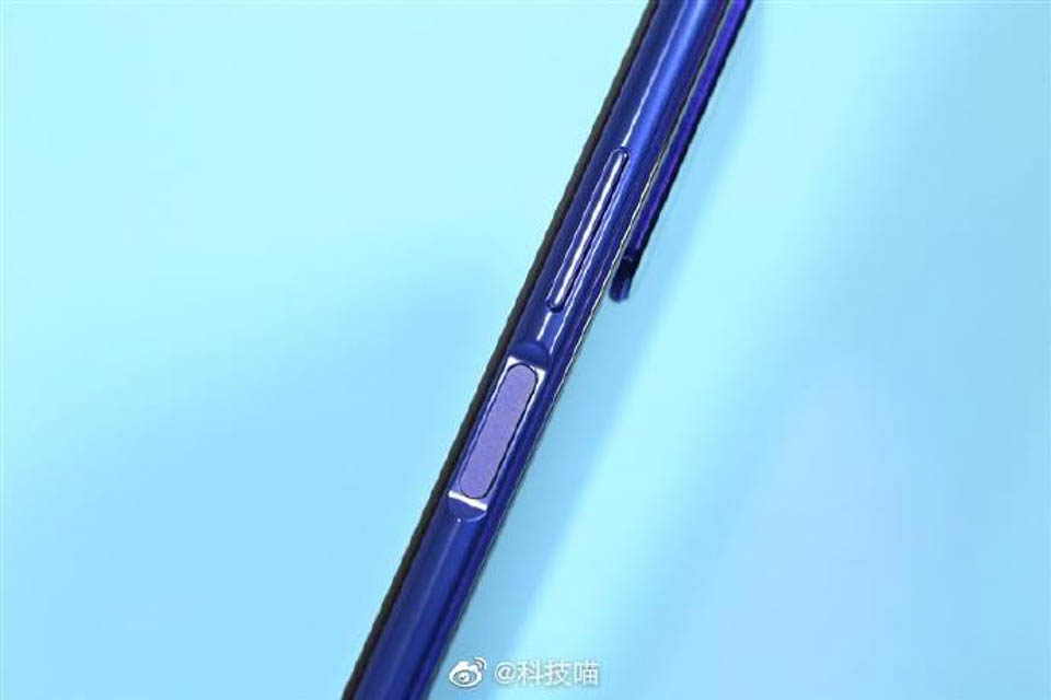 Ảnh thực tế Honor 20S (ảnh 3) Ảnh thực tế Honor 20S (ảnh 3)