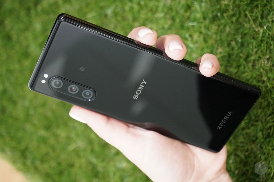Sony Xperia 5 Sony Xperia 5