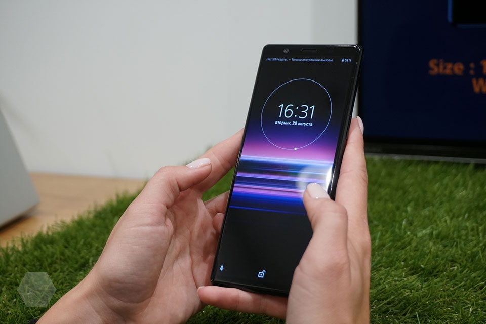 Sony Xperia 5 Sony Xperia 5