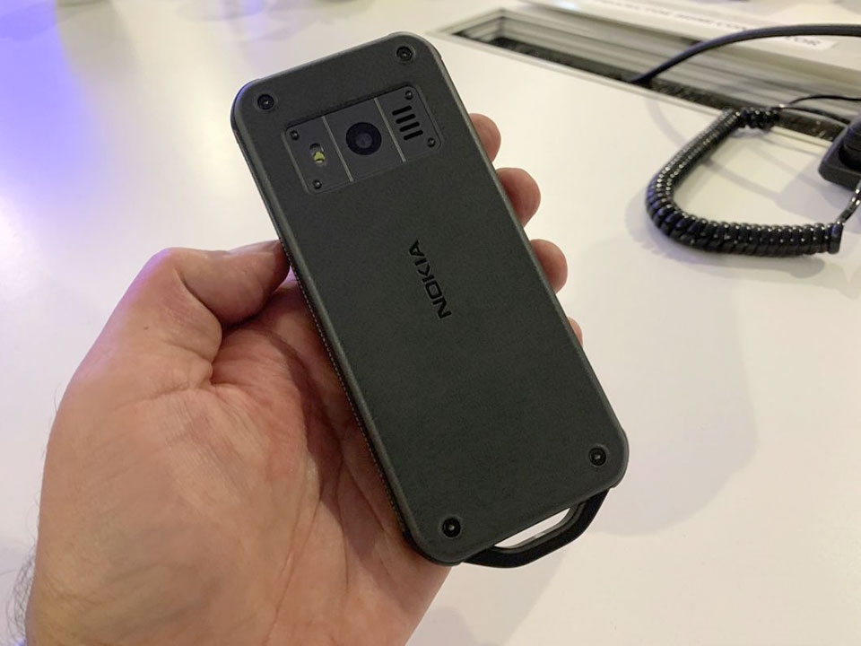 Nokia 800 Tough Nokia 800 Tough
