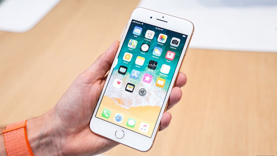 Apple nâng cấp màn hình iPhone thế nào trong những năm qua? 6