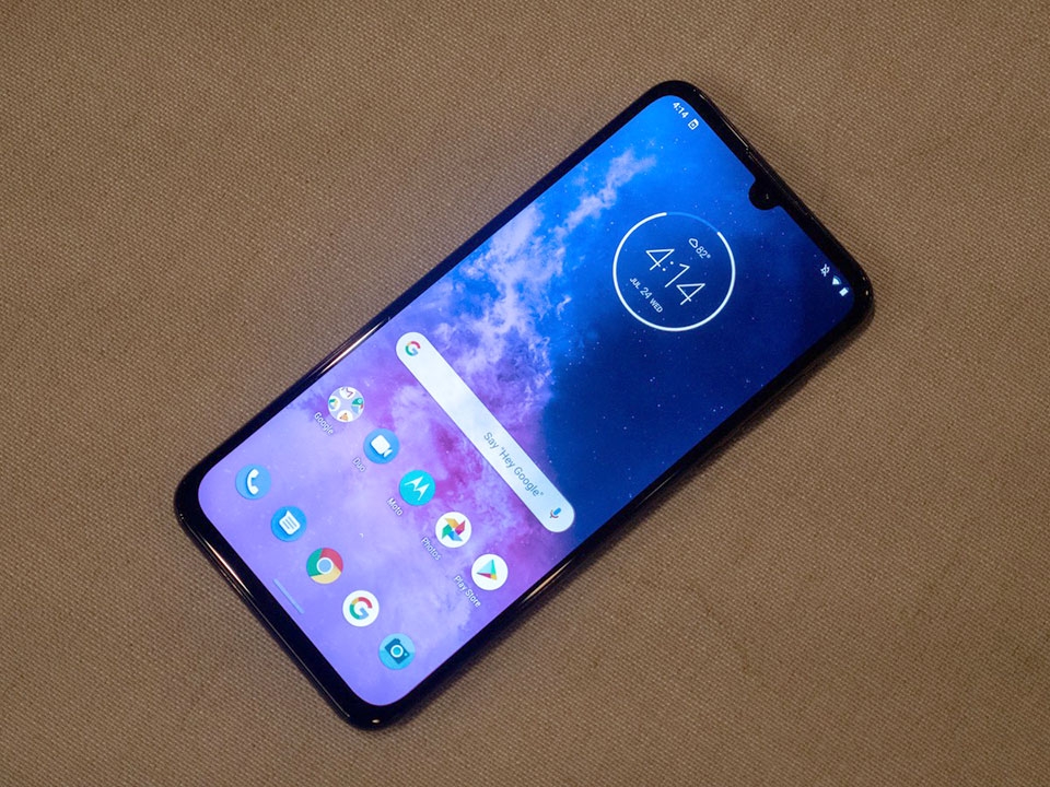 Motorola One Zoom