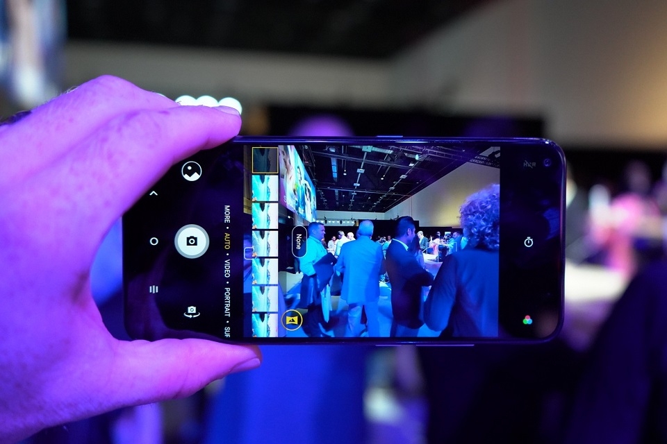 Camera plex Camera plex