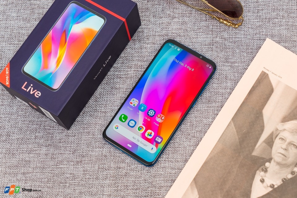 cấu hình Vsmart Live