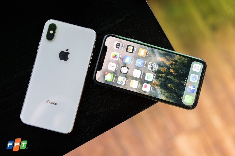 iPhone X 64GB iPhone X 64GB