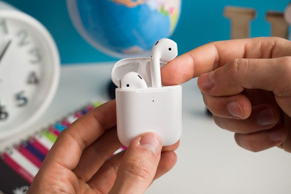 AirPods