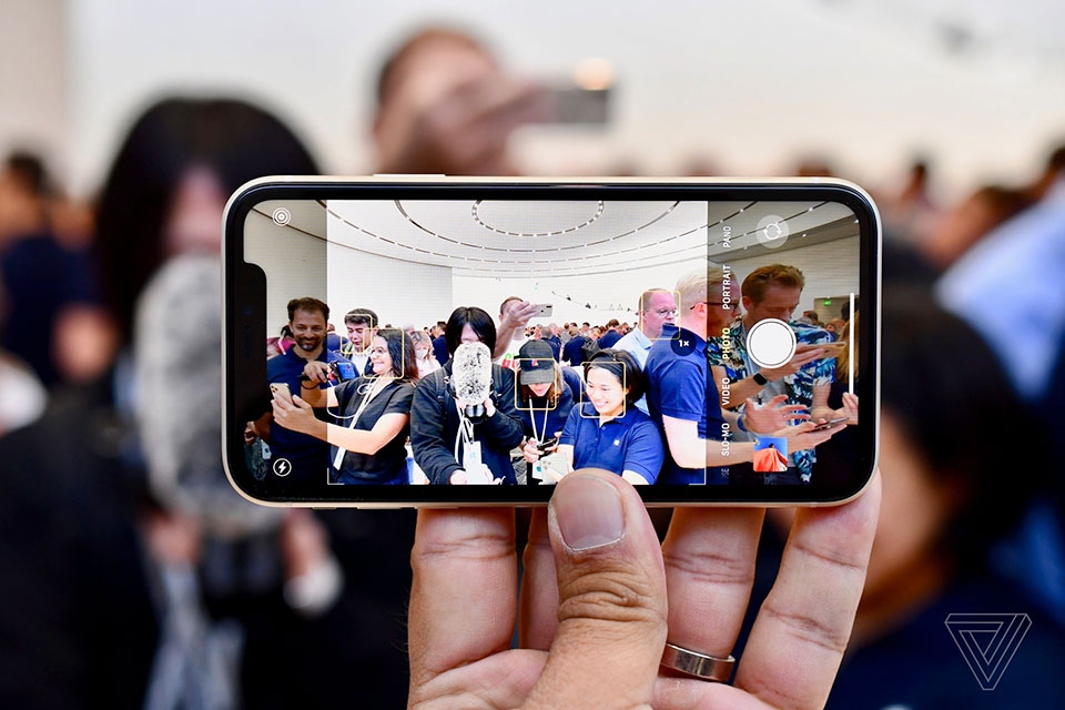 iPhone 11