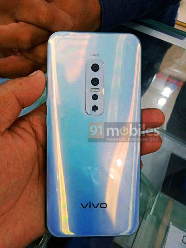 Ảnh thực tế Vivo V17 Pro (ảnh 1) Ảnh thực tế Vivo V17 Pro (ảnh 1)