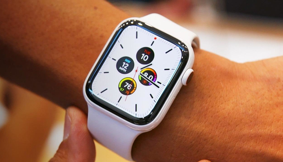Apple Watch series 5 Apple Watch series 5