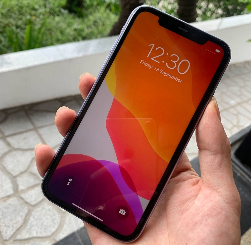 iPhone 11