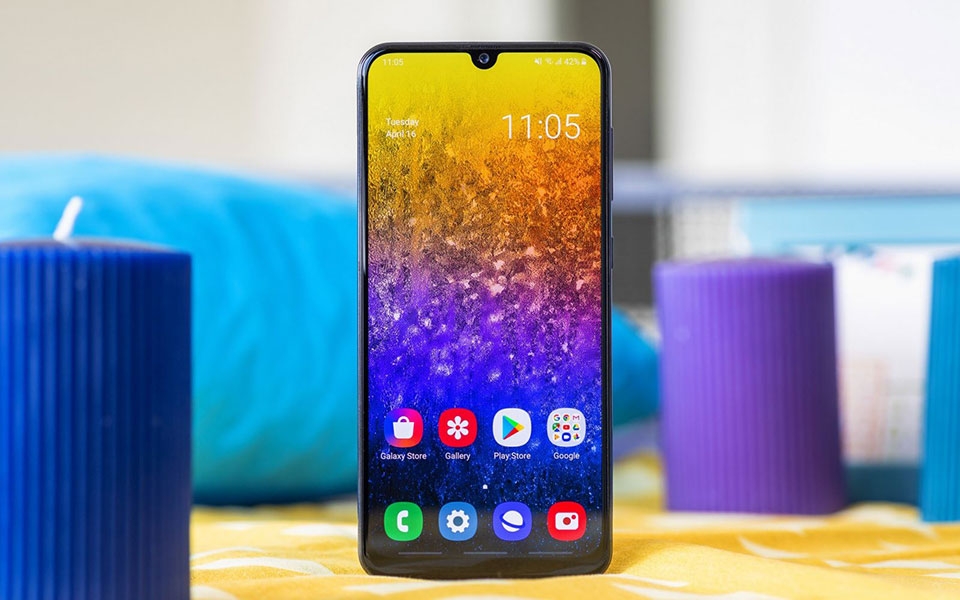 Giảm mạnh 800,000 đồng, Samsung Galaxy A50 đã ngon nay lại còn “hot” hơn gấp bội (ảnh 2)