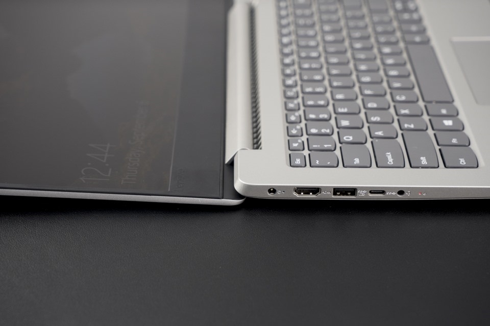 IdeaPad 330S 14IKBR: Core i5 4 nhân 8 luồng, màn hình IPS, laptop tốt nhất tầm 13 triệu? (ảnh 6)