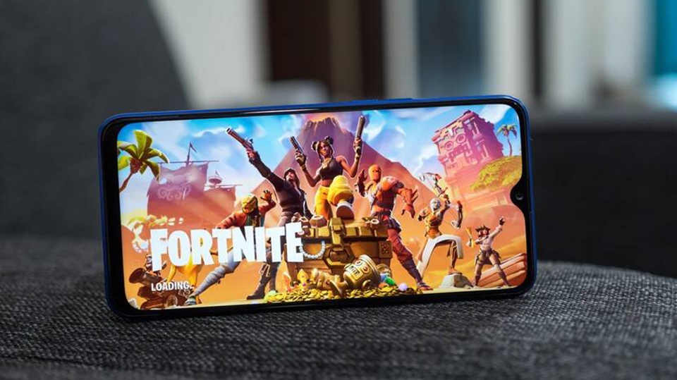 Realme 3 Pro: Chiến game “xịn xò”, ngoại hình quyến rũ! (ảnh 1) Realme 3 Pro: Chiến game “xịn xò”, ngoại hình quyến rũ! (ảnh 1)