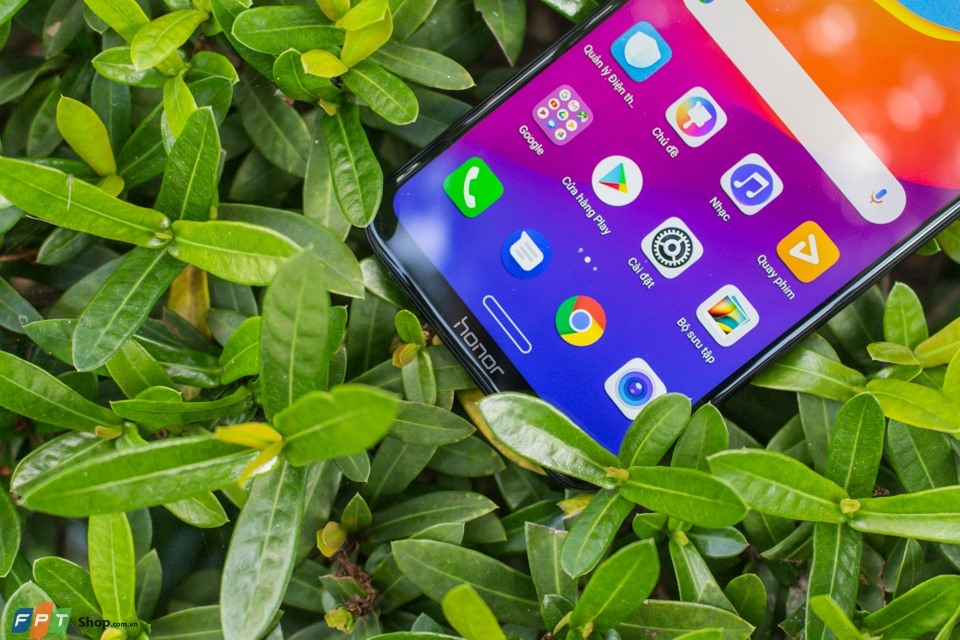 Giá giảm sâu, smartphone gaming Honor Play với cấu hình “khủng” đã trở lại đầy mạnh mẽ (ảnh 2)