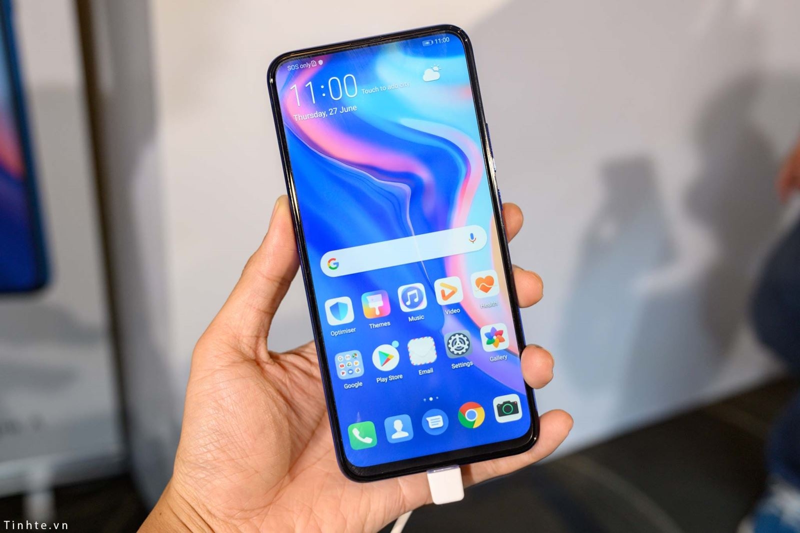 Dưới 6 triệu tìm smartphone màn hình tràn viền hoàn hảo có phải là điều bất khả thi? (ảnh 3) Dưới 6 triệu tìm smartphone màn hình tràn viền hoàn hảo có phải là điều bất khả thi? (ảnh 3)