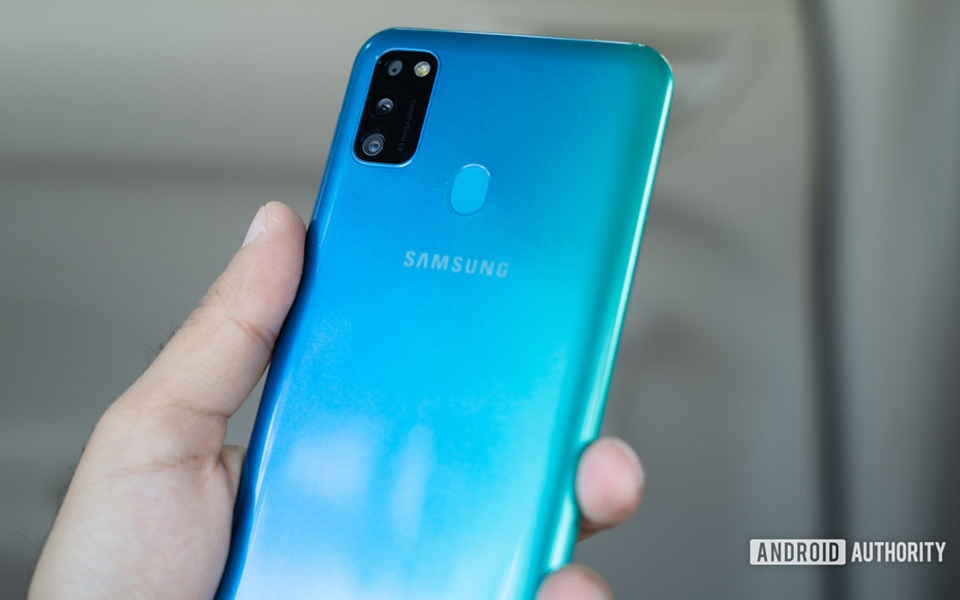 thiết kế Galaxy M30s
