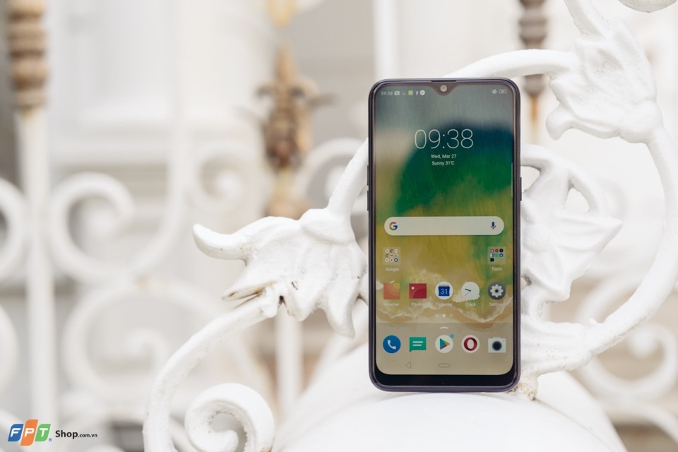 Ngoài thời lượng pin cực khỏe, Realme 3 có những gì mà hấp dẫn người dùng đến vậy? (ảnh 4)