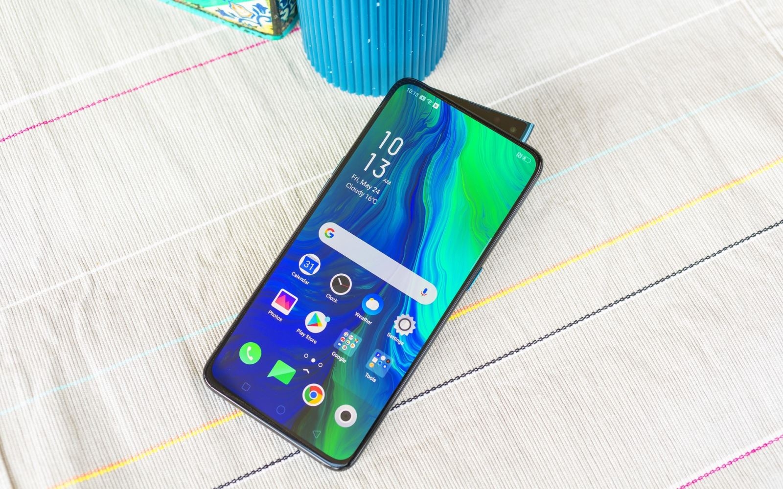 thiết kế OPPO Reno 10x Zoom